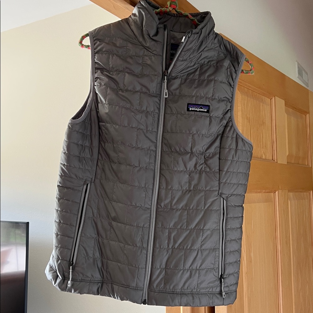 Patagonia Gray Quilted Vest